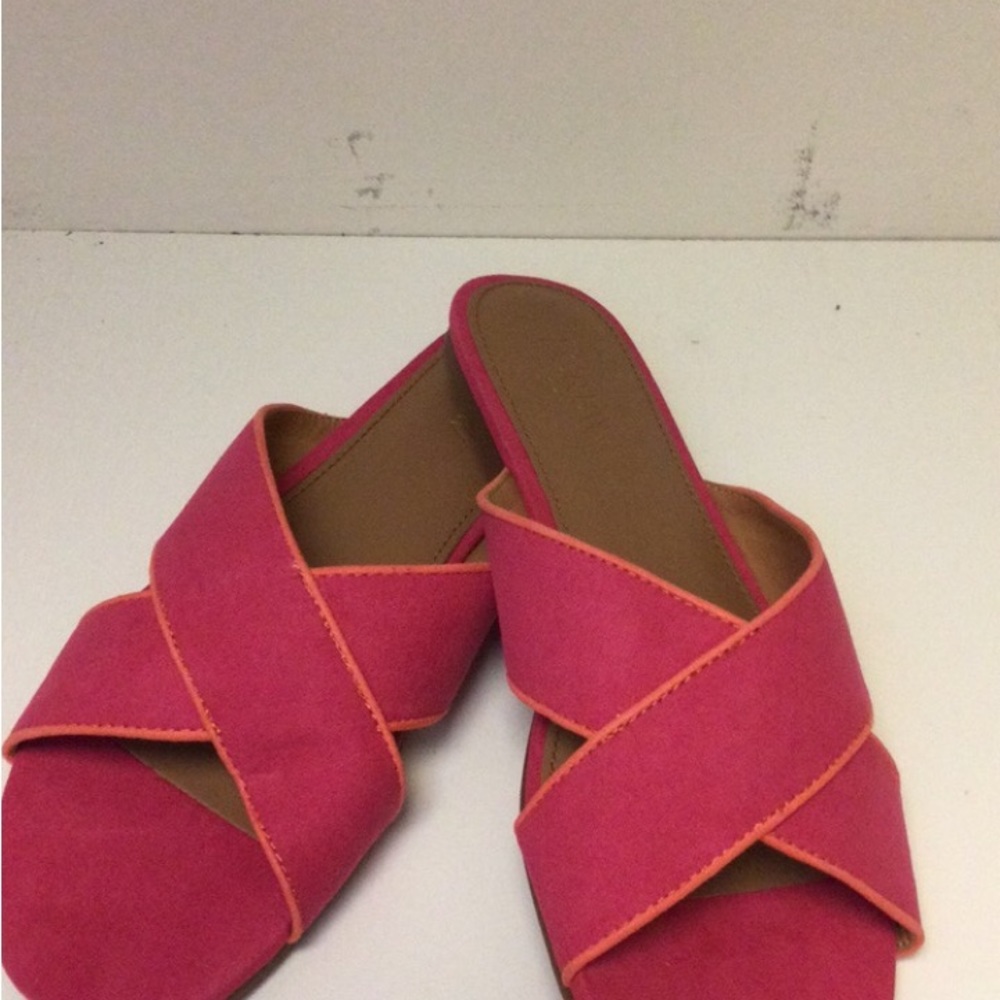 Sandals - Picture 7 of 7